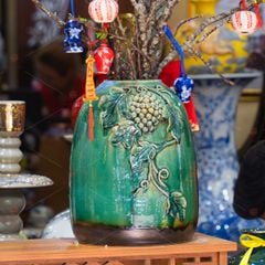 Bình Hoa Dáng Chuông Ð?p Nho